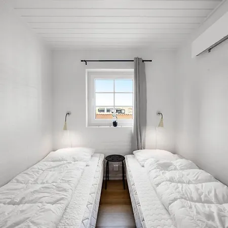 Milena - 200m From The Sea By Interhome *